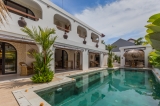 GoVillaBali.com :Rent a villa  Luna  in  Seminyak